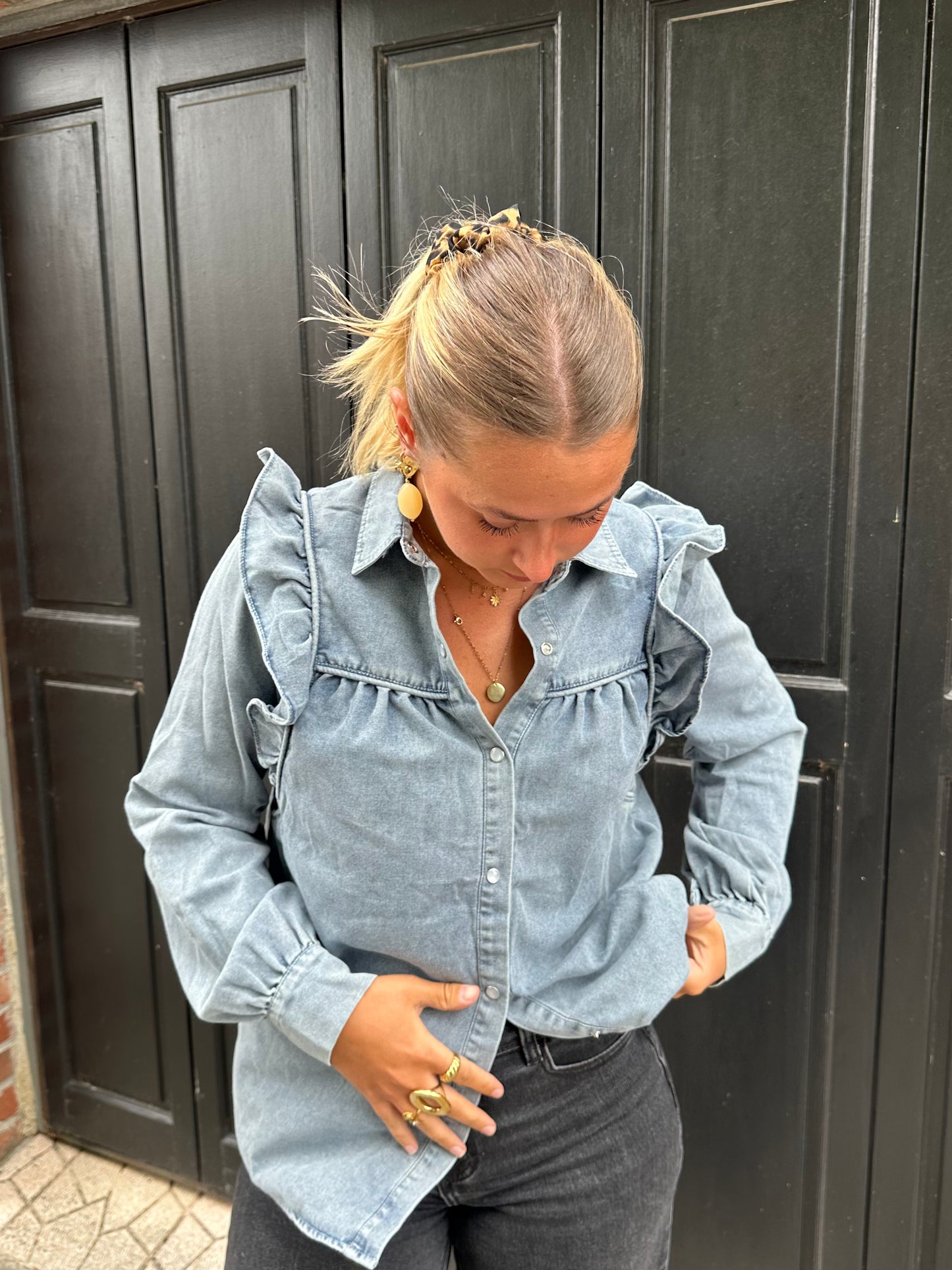 Chemise denim à volants