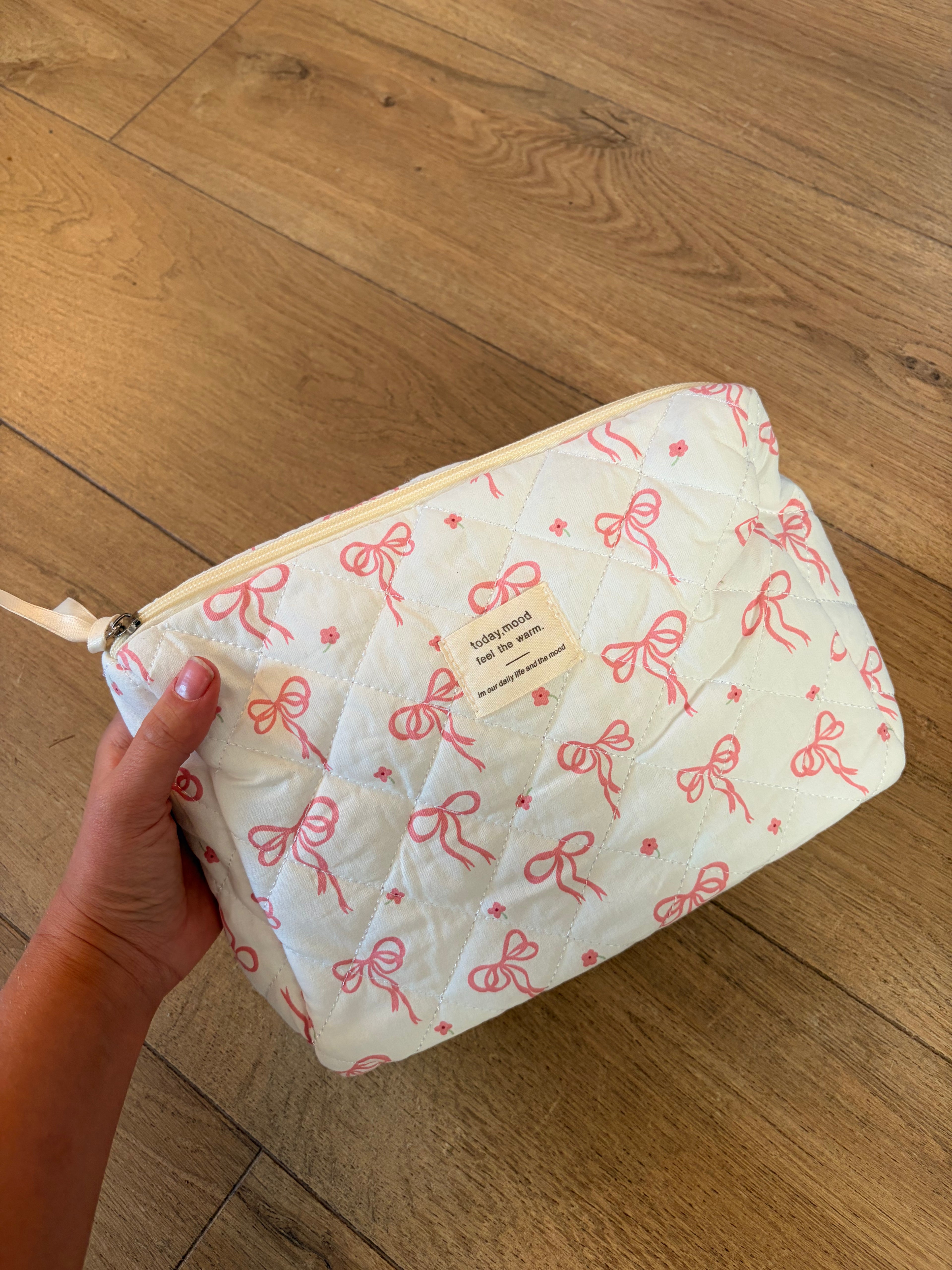 Pochette à noeuds rose