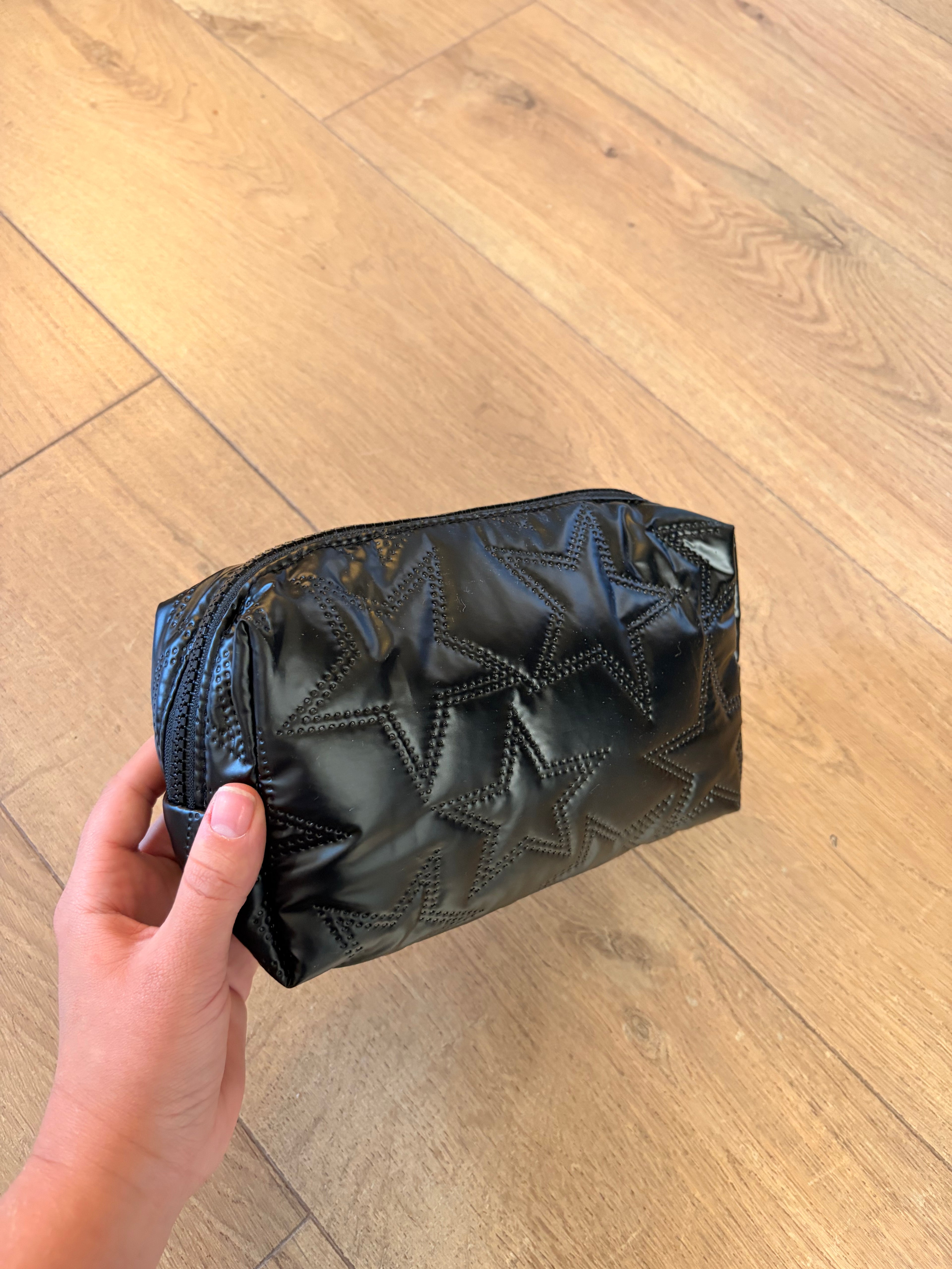 Pochette noire